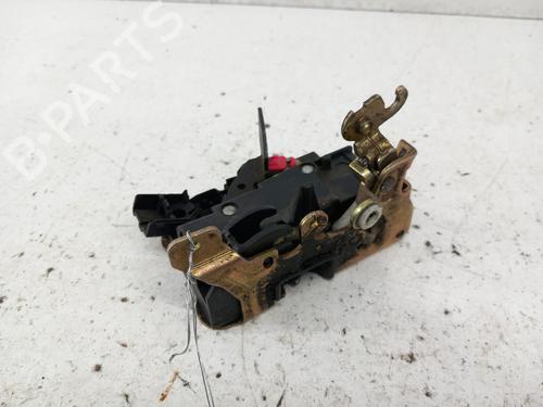 Vergrendeling rechts voor RENAULT TWINGO I (C06_) 1.2 16V (C060) (60 hp) 28752480