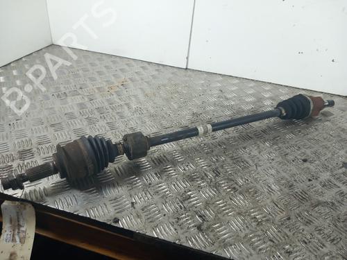 Used Right front driveshaft OPEL AGILA B (H08) 1.0 (F68) (65 hp) 30153640