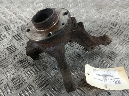 Used Left front steering knuckle DACIA SANDERO 1.4 (BS0C, BS0A, BS0G, BS1F, BS0E) (75 hp) 28739725