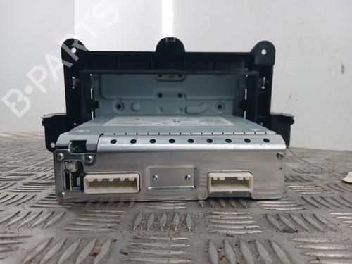 Used Radio Radio RENAULT TWINGO III (BCM_, BCA_) 0.9 TCe 90 (BCM9, BCM2) (90 hp) 32335273 32335273