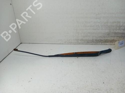 Used Front windshield wiper arm HYUNDAI SANTA FÉ I (SM) 2.0 CRDi 4x4 (125 hp) 28783478