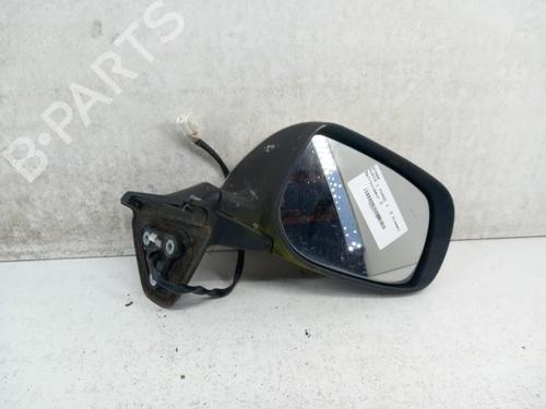 Used Right mirror Right mirror 28746646 28746646