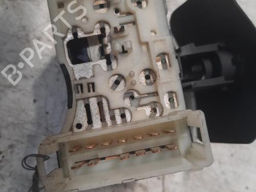 Used Steering column stalk RENAULT CLIO II (BB_, CB_) 1.2 (BB0A, BB0F, BB10, BB1K, BB28, BB2D, BB2H, CB0A,... (58 hp) 28787238