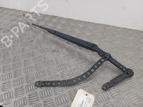 front-windshield-wiper-arm-renault-scenic-ii-jm01_-2003-2004-2005-2006-2007-2008-2009-2010-31966999 main image