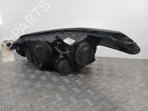Used Right headlight Right headlight CITROËN C3 Picasso (SH_) 1.6 HDi (90 hp) 31906330 31906330
