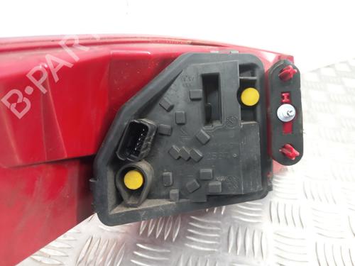 Used Right taillight Right taillight PEUGEOT 607 (9D, 9U) 2.7 HDi 24V (204 hp) 29063822 29063822