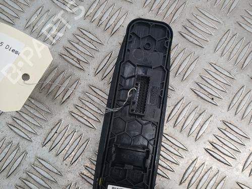 Used Left front window switch Left front window switch RENAULT MEGANE IV Hatchback (B9A/M/N_) [2015-2026] 34375144 34375144
