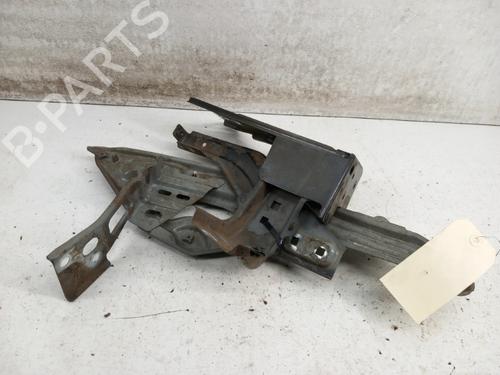 Used Support Support RENAULT TWINGO III (BCM_, BCA_) 1.0 SCe 70 (BCMB) (69 hp) 28733966 28733966