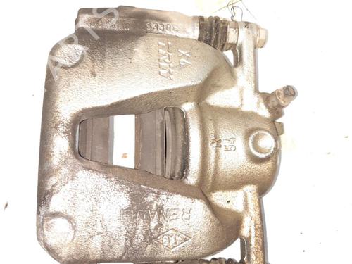 right-front-brake-caliper-renault-megane-iv-hatchback-b9amn_-2015-28770373 main image