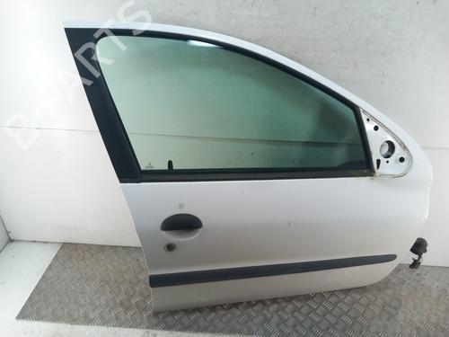 Used Right front door PEUGEOT 206 Hatchback (2A/C) 1.4 i (75 hp) 29973670