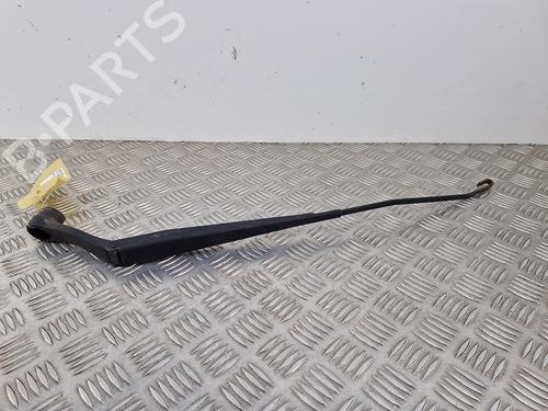front-windshield-wiper-arm-kia-picanto-i-sa-2004-2005-2006-2007-2008-2009-2010-2011-2012-33850667 main image