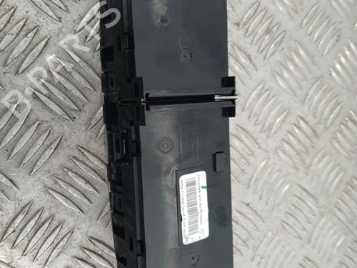 Used Climate control Climate control RENAULT MEGANE III Grandtour (KZ0/1) 1.5 dCi (KZ09, KZ0D, KZ1G, KZ29, KZ14, KZ1W, KZ10, KZ1F,... (110 hp) 30354305 30354305