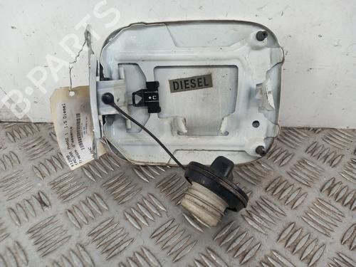 fuel-flap-renault-kadjar-ha_-hl_-2015-39526764 main image