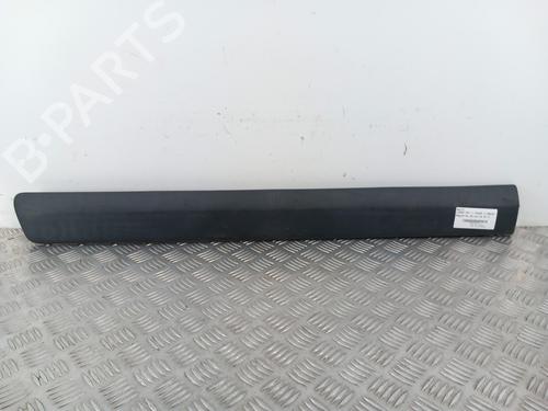 Used Door moulding trim DACIA LOGAN MCV (KS_) 1.5 dCi (KS04) (88 hp) 28783128