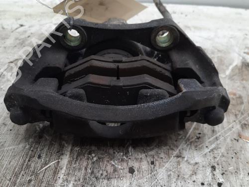 Højre bremsekaliber foran PEUGEOT 206 Hatchback (2A/C) 1.1 i (60 hp) 28749951