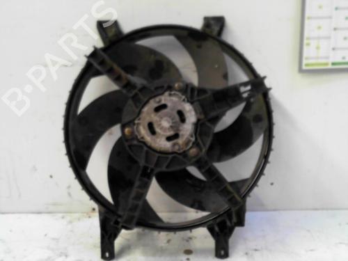 Used Radiator fan RENAULT RAPID Box Body/MPV (F40_, G40_) 1.9 D (F40R) (54 hp) 28792638