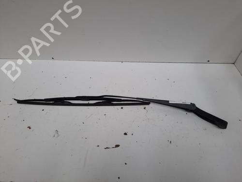 Used Front windshield wiper arm FORD MONDEO III Saloon (B4Y) 1.8 16V (110 hp) 28784888