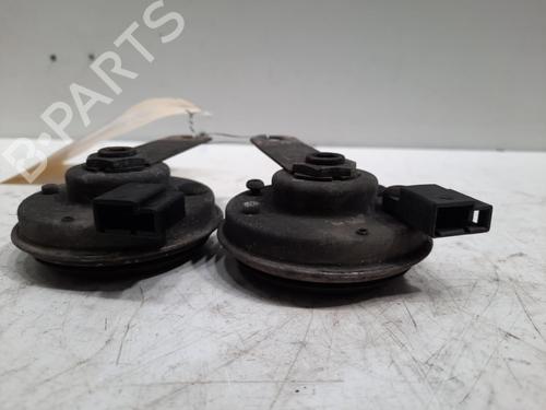 Used Horn TOYOTA PICNIC (_XM1_) 2.2 D (CMX10_, CXM10G) (90 hp) 28764341