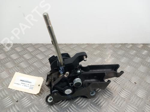 Used Gear lever FORD FOCUS IV (HN) 1.0 EcoBoost (125 hp) 28738983