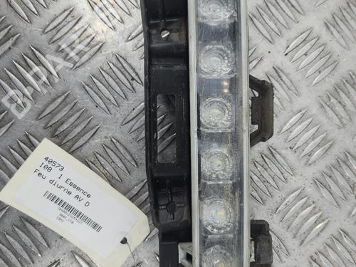 Used Right daytime light Right daytime light 37865155 37865155