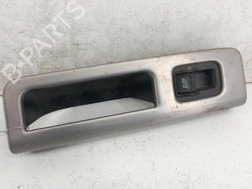 Venstre bak elrute bryter VOLVO V50 (545) 2.0 D (136 hp) 28788290