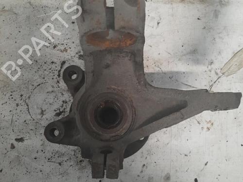 Used Right front steering knuckle PEUGEOT 205 II (20A/C) 1.7 Diesel (60 hp) 28761085