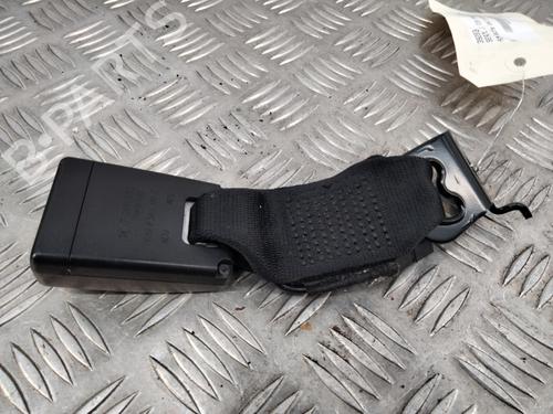 Used Seat buckle BMW 1 (F20) 116 d (116 hp) 28742835