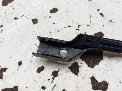 Used Front windshield wiper arm PEUGEOT 508 I (8D_) 2.2 HDi (204 hp) 28755509