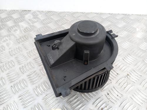 Used Heater blower motor VW POLO (6N2) 1.4 TDI (75 hp) 28736591