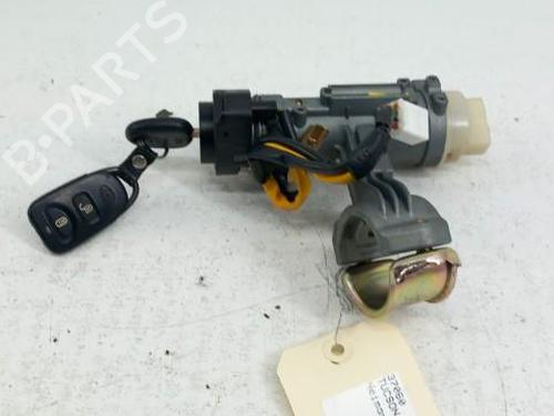 Used Ignition barrel HYUNDAI TUCSON (JM) 2.0 CRDi All-wheel Drive (113 hp) 28768883