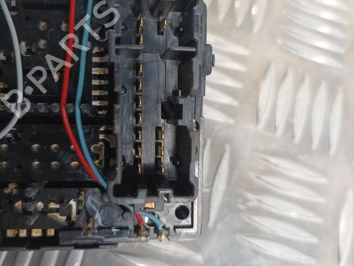 Used Steering column stalk Steering column stalk RENAULT TWINGO III (BCM_, BCA_) 1.0 SCe 70 (BCMB) (69 hp) 28739470 28739470