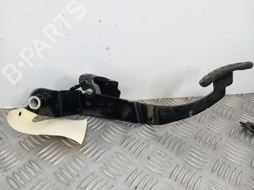 Used Clutch pedal Clutch pedal RENAULT SCÉNIC II (JM0/1_) [2003-2010] 33986327 33986327