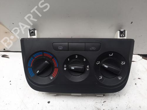 Used Climate control FIAT GRANDE PUNTO (199_) 1.2 (65 hp) 28773941