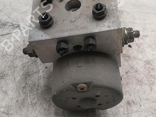 ABS Bremseaggregat PEUGEOT 406 Coupe (8C) 2.0 16V (135 hp) 28790845