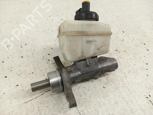 Used Brake master cylinder DACIA SANDERO 1.4 (BS0C, BS0A, BS0G, BS1F, BS0E) (75 hp) 28739727