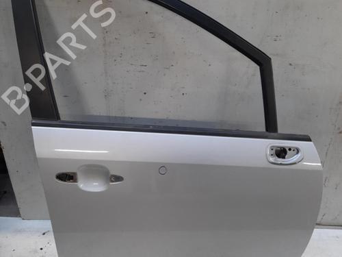 Used Right front door KIA CARENS III MPV (UN) 2.0 CRDi 140 (140 hp) 28789241