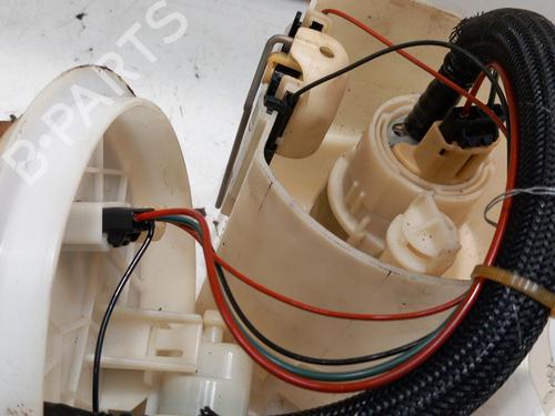 Used Fuel pump Fuel pump 36425458 36425458