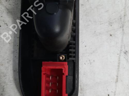 Used Right rear window switch RENAULT LAGUNA I (B56_, 556_) 2.2 dT (B569) (113 hp) 28750288