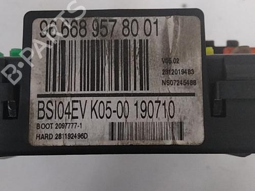 Used Electronic module PEUGEOT 308 I (4A_, 4C_) 1.6 HDi (92 hp) 28774774