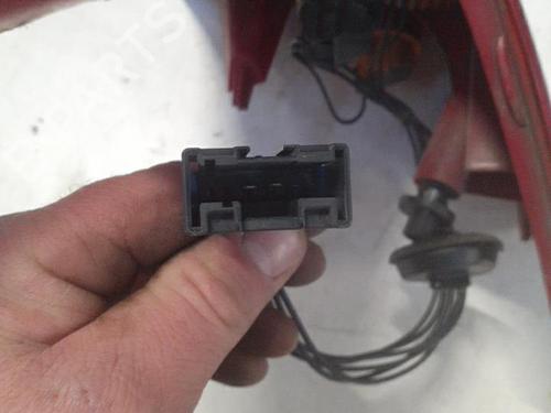 Used Left taillight CITROËN C4 I (LC_) 1.6 HDi (90 hp) 28765079