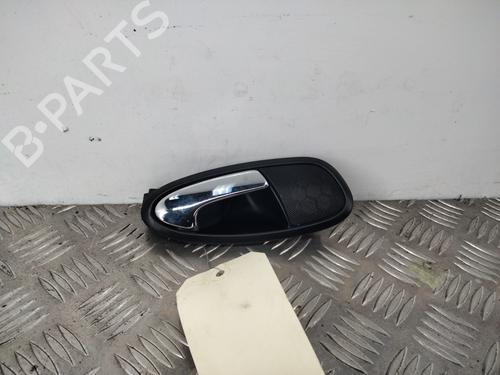Højre fortil invendig håndtag SEAT ALTEA (5P1) 1.9 TDI (105 hp) 28744453