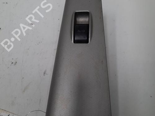 Used Right front window switch TOYOTA COROLLA (_E12_) 1.4 D (NDE120_, NDE120R) (90 hp) 28747254