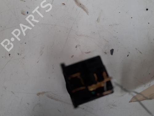 Used Switch Switch PEUGEOT 106 II (1A_, 1C_) 1.1 i (60 hp) 28784906 28784906