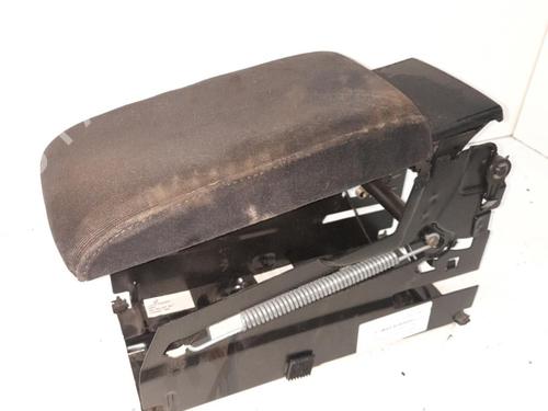 Armrest / Center console VW PASSAT B5.5 (3B3) 1.9 TDI | BP28770245I20 - Image 1