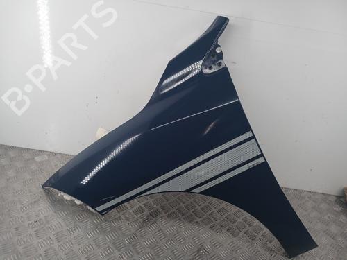 Used Left front fenders RENAULT MEGANE III Grandtour (KZ0/1) 1.5 dCi (KZ09, KZ0D, KZ1G, KZ29, KZ14, KZ1W, KZ10, KZ1F,... (110 hp) 31993703