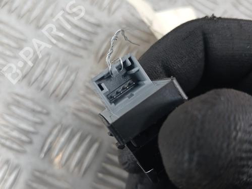 Left rear window switch AUDI Q3 (8UB, 8UG) 2.0 TDI | BP31943764I29