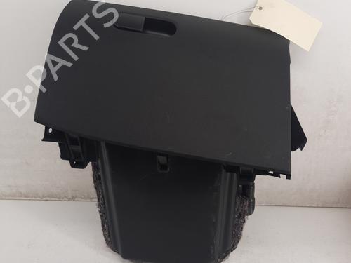 Used Glove box ALFA ROMEO GIULIETTA (940_) 1.6 JTDM (940FXD1A) (105 hp) 28788490