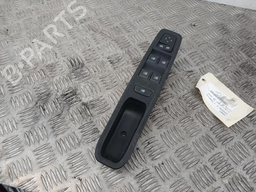 left-front-window-switch-dacia-sandero-iii-2021-32115226 main image