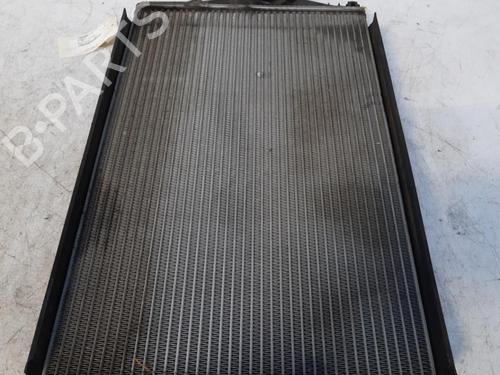 Used Water radiator VOLVO S60 I (384) D5 (163 hp) 28752197