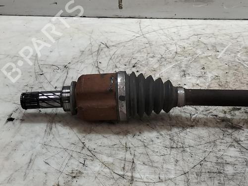 Used Left front driveshaft Left front driveshaft RENAULT MEGANE III Grandtour (KZ0/1) 1.5 dCi (KZ09, KZ0D, KZ1G, KZ29, KZ14, KZ1W, KZ10, KZ1F,... (110 hp) 28751378 28751378